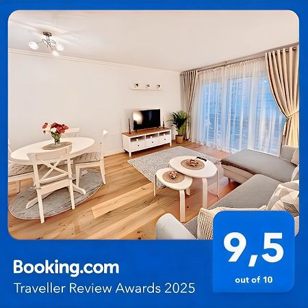 Apartamentos Prestige Suites Malaga III Exteriör bild