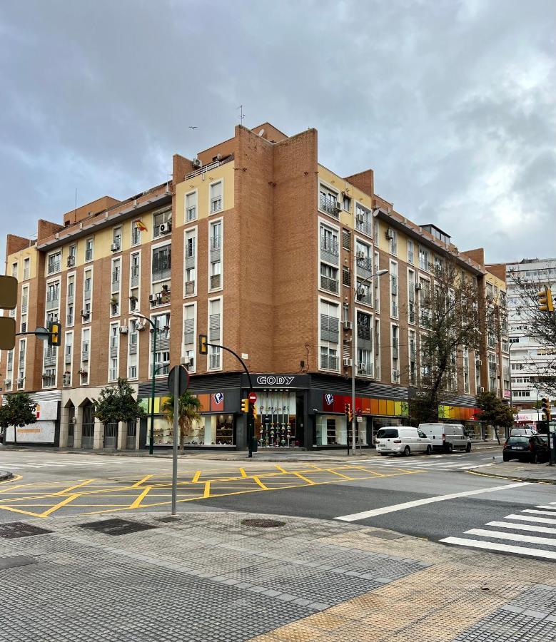 Apartamentos Prestige Suites Malaga III Exteriör bild