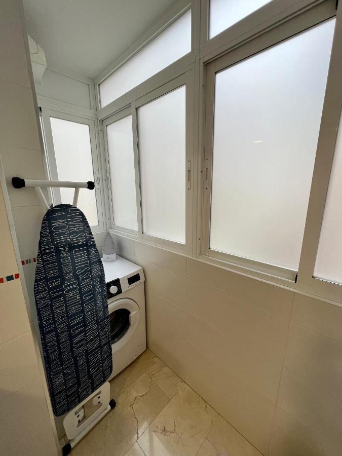 Apartamentos Prestige Suites Malaga III Exteriör bild