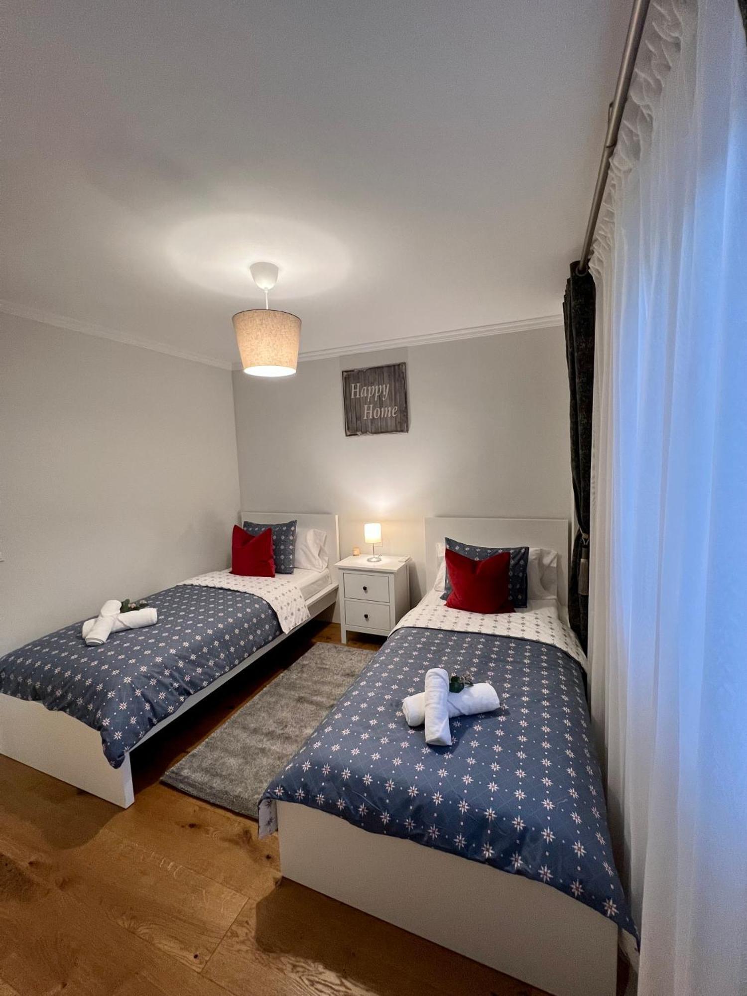 Apartamentos Prestige Suites Malaga III Exteriör bild